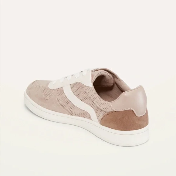 NWT Old Navy Sneakers - Picture 4 of 5